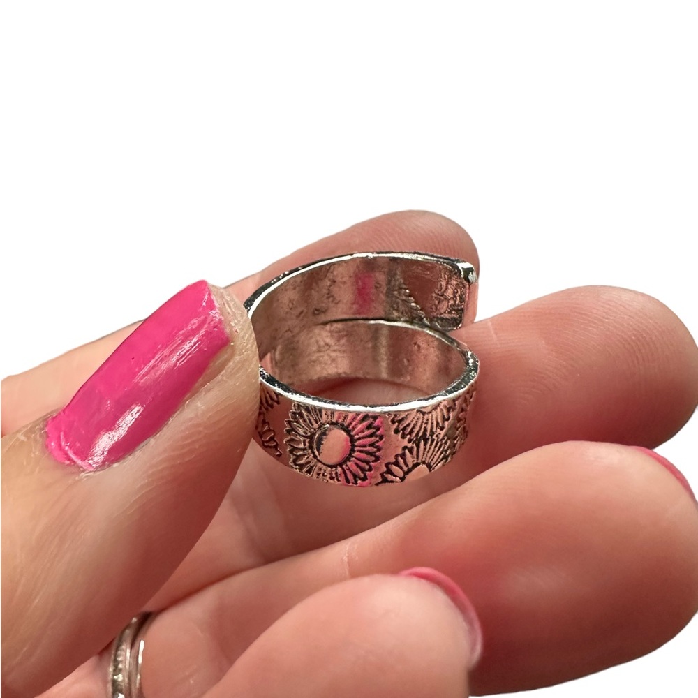 Sunflower Engraved Silver Wrap Ring - image 3